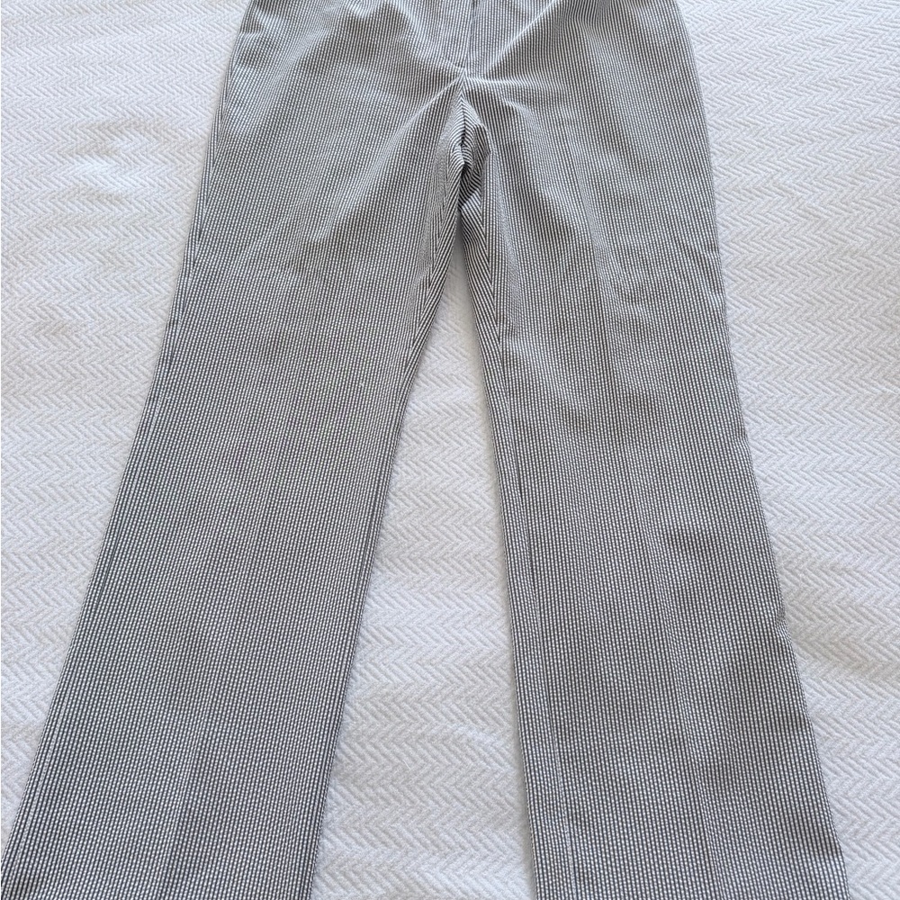 Kasper Black and White Striped Pants Size 10